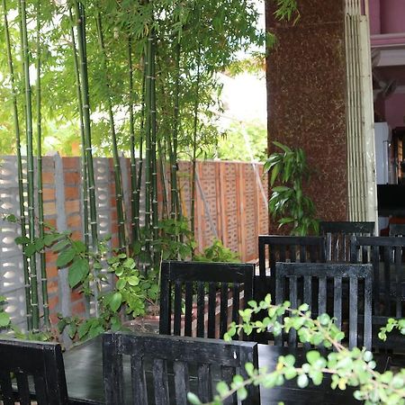 Surmetta Inn Siem Reap Exteriör bild